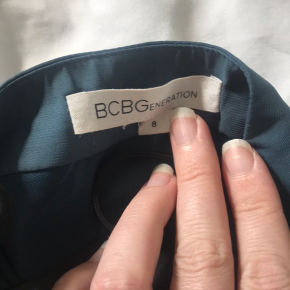 BCBGeneration dress size 8 - Picture 4 of 4